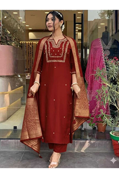 MYSMAR Maroon Slub Cotton Silk Embroidered Kurti Pant Set - TRNF8153| Maroon