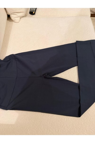 RUZ STUDIOS Leggings