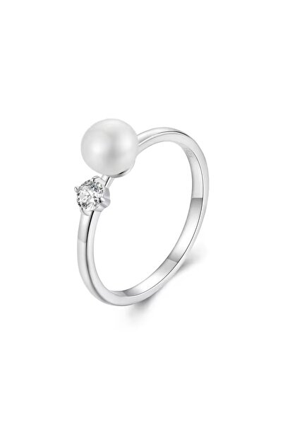 Raizel Silver ring with 0.1CT moissanite stone and cultured pearl, Selina