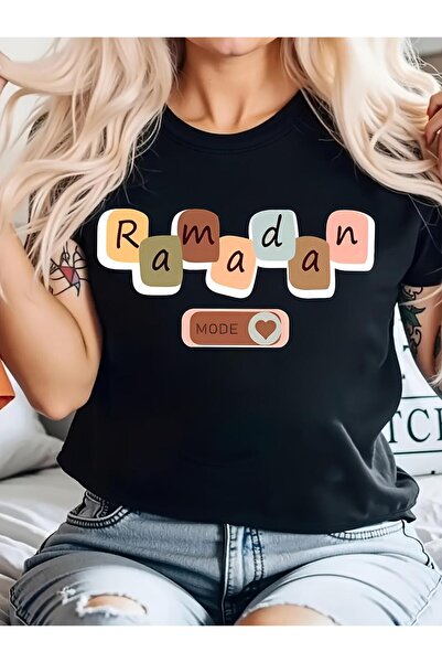 bolivia's تي شيرت أسود للنساء بتصميم رسومي نابض بالحياة يحمل طابع رمضان، مثال...