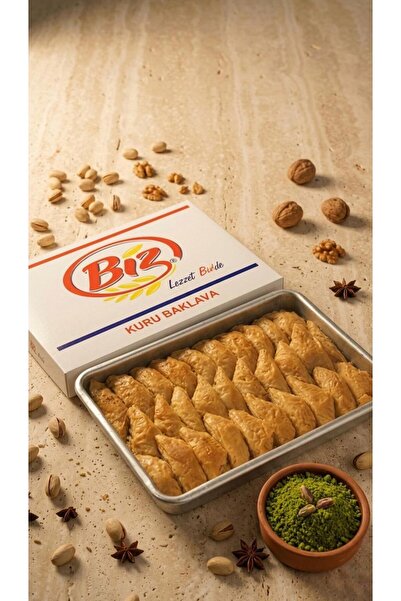 Nevzat Fıstıklı Kuru Şöbiyet 650 gr Tepsi Hediye