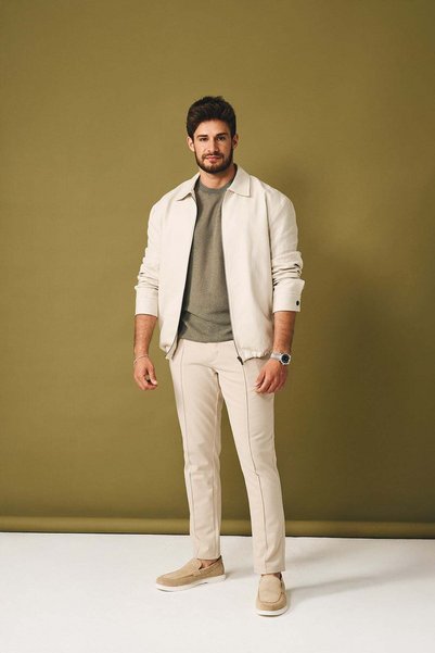 Back And Bond Pleated ribbed beige trousers