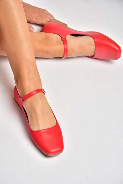 Fox Shoes S726252509 حذاء باليه أحمر للنساء