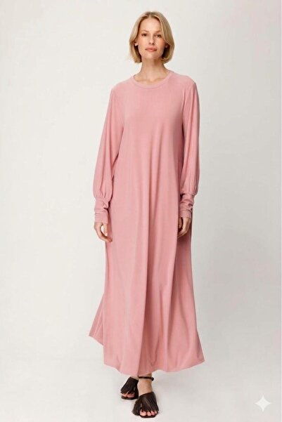 Noi Crepe a Form Cuffed Dress