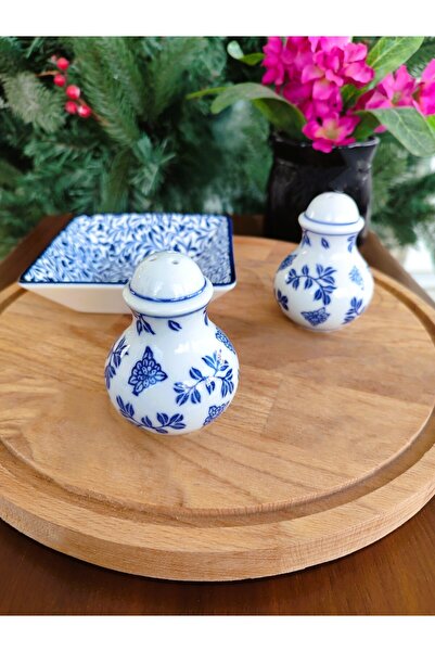 Madame Coco Allotropie Porcelain 2-Piece Salt Shaker