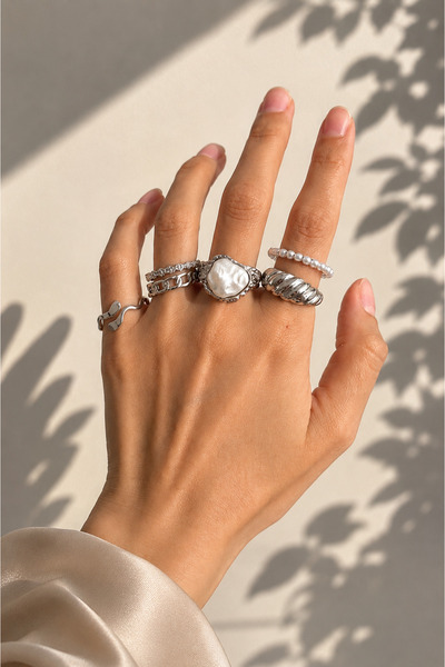 Okko Store Women's Mineli Multiple Ring Set