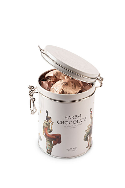 Harem Chocolate Yıldızlı Metal Kutuda Fıstıklı Sütlü Bitter Roş Çikolata 260g
