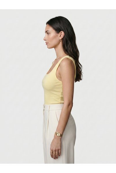 Noe Collection Women's Square Collar Thick Strap Cotton Basic Bodysuit Wide Fit
