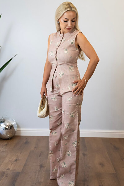 Muna Boutique Kadın Çiçek Desenli Düğmeli Yelekli İkili Takım - Bol Paça Pant...