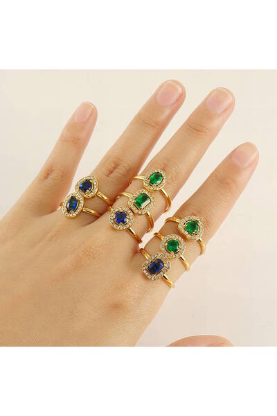 PRETTY LITTLE LADY GREEN ZIRCONIA RING, 18K GOLD PLATED STEEL.
