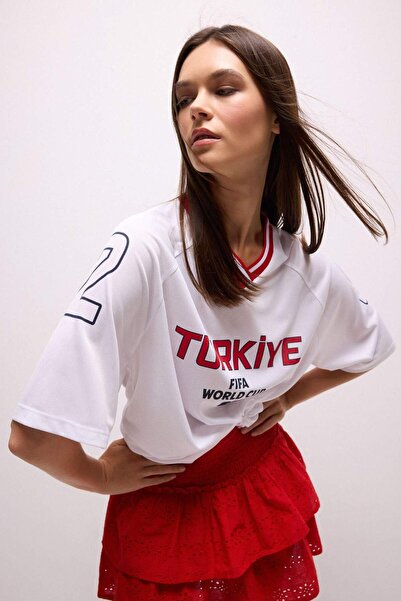 DeFacto World Cup Fifa Oversize V-Neck Printed Short Sleeve T-Shirt I1982Ax26Hs