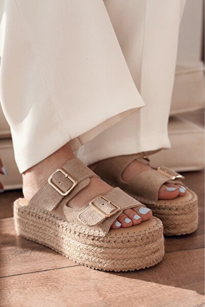 I Love Shoes شبشب نسائي بكعب عريض من الجلد السويدي الأصلي باللون البيج من سير...