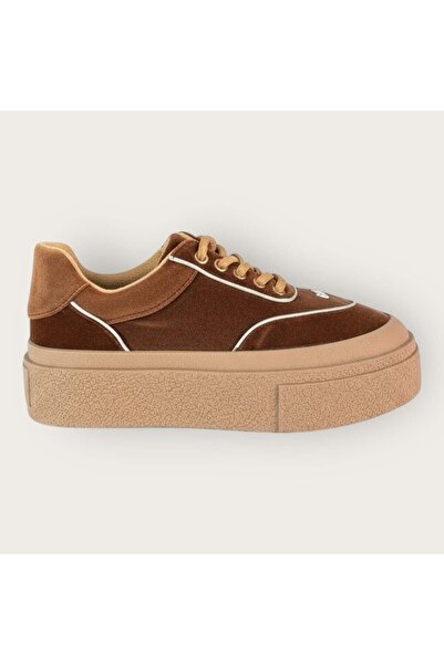 Guja Women's Thick Rubber Sole Lace-Up Velvet Sports Shoes & Sneakers Brown