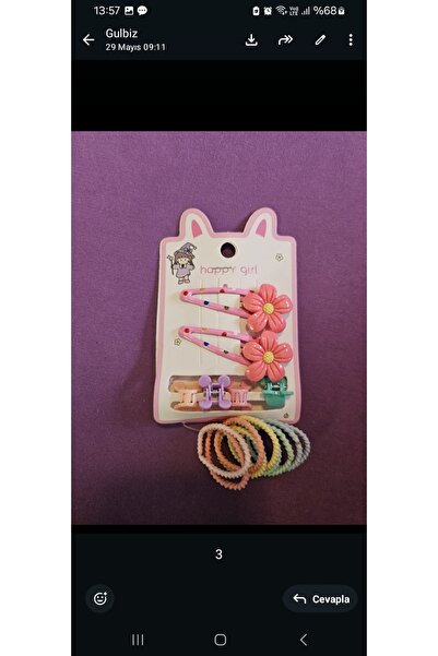 NO BRAND Double Snap Fasteners, Four Latches, and Ten Medium-Sized Bagel Clips.