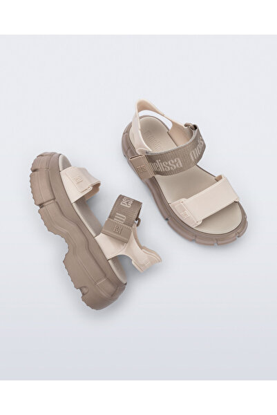 Melissa صندل بولس إيه دي