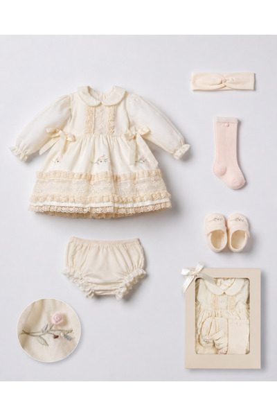 sunshine boutique15 بكج مواليد بيج مزين بالدانتيل يلبس مواليد لعمر 4 اشهر