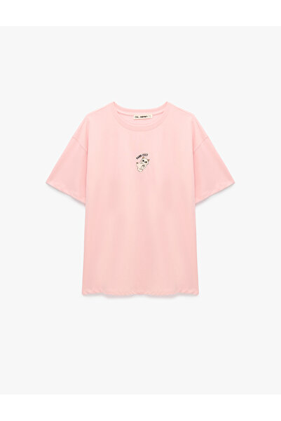Koton Comfortable Fit Embroidery Detailed Cotton Short Sleeve Crew Neck T-Shirt