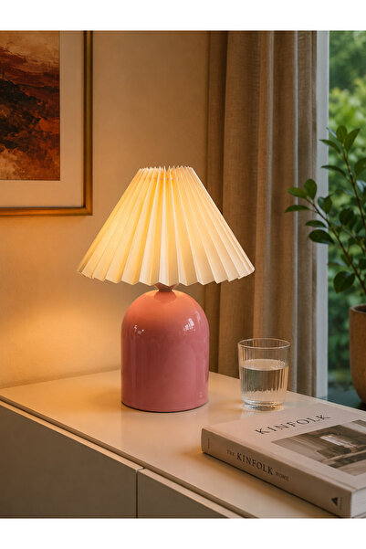EvLight Feray Pembe Metal Gövdeli 34 cm Krem Pileli Abajur