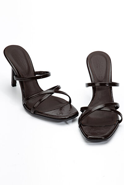 LEMUES SHOES Pantofi maro cu toc și vârf pătrat pentru femei