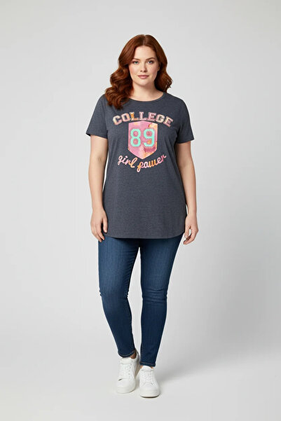 Shape Of You Baskılı V Yaka T-shirt