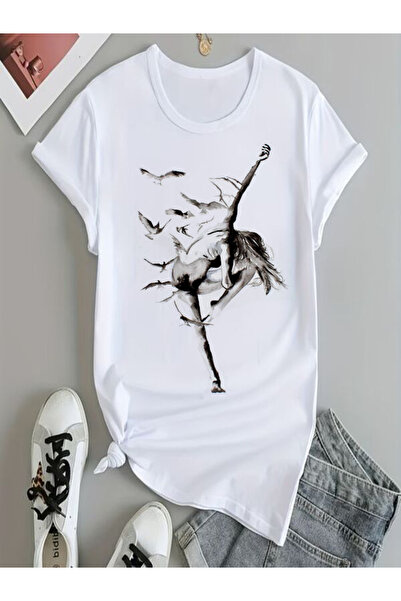 COZYWEAR Artistic Printed Women's Oversize T-Shirt