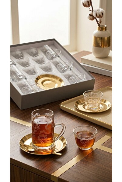Generic A luxurious hospitality set – coffee cups and tea glasses with elegan...