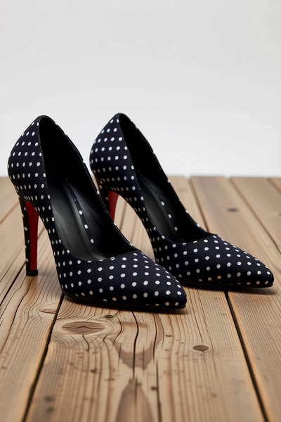 BENERLY Pantofi de damă cu toc stiletto, cu model cu buline, cu toc subțire, ...