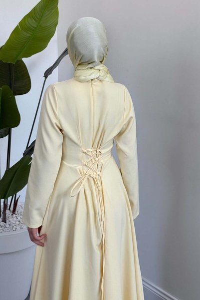 MERVEN AKYÜZ Olena Seyyar Pelerinli Abiye Butter Yellow
