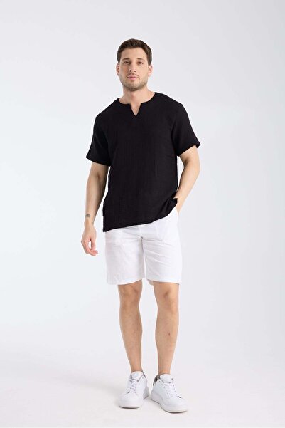 White By Nature Short Sleeve Crew Neck Black Tshirt