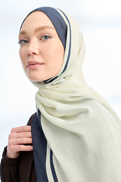 ARMANDA Elegant Harmony Frame Pattern Shawl - Cream - Navy Blue