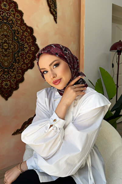 KUQOS Nostalgic Garden Aqua Soft Scarf Vintage Floral Patterned Women's Scarf