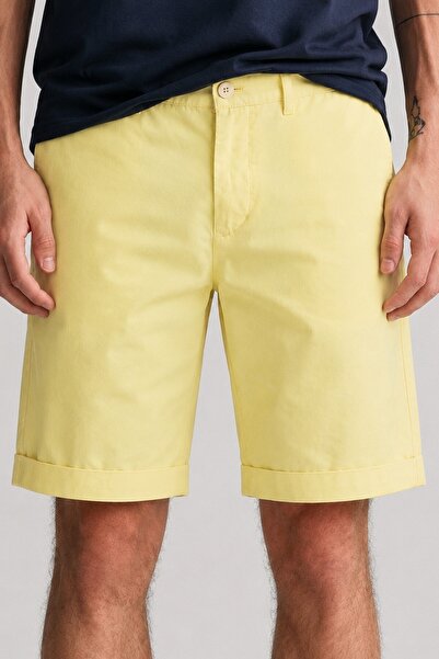 Gant شورت رجالي من القماش الكانفاس بقصة عادية من Allister Sunfaded Chino Berm...