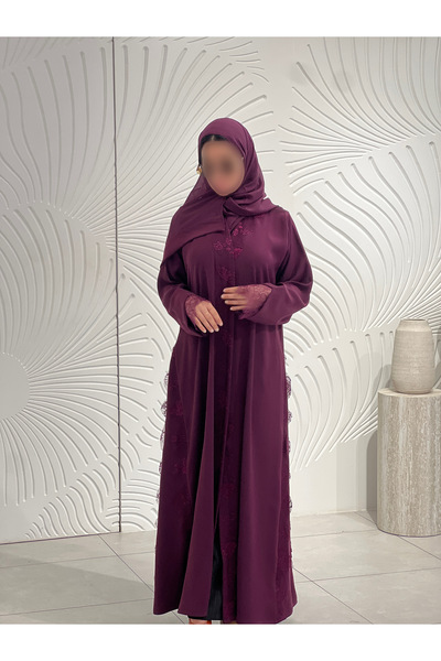 elegant veil عباية كريب استرتش باللون التوتي الفاخر مع تدخيلات دانتيل