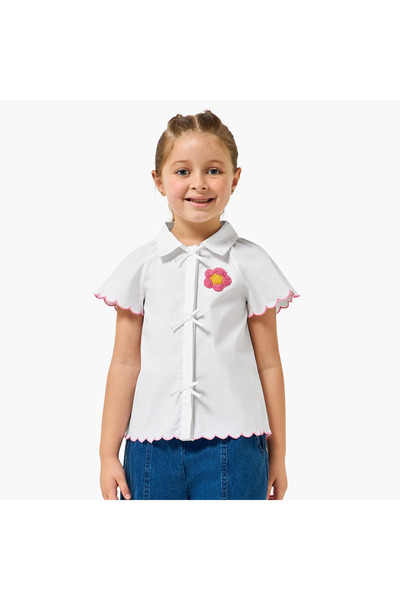 Juniors Collared Short Sleeves Shirt with Embroidery and Bow Detail
