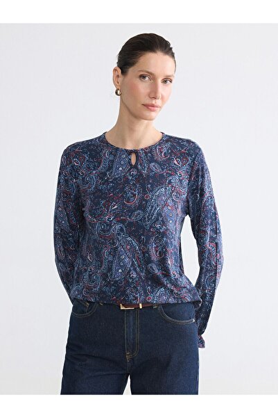 LC Waikiki Lcw Grace Navy Blue Crew Neck Patterned Blouse