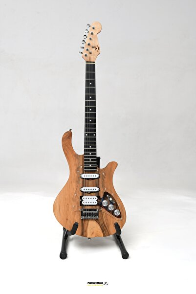 PUANDORG Elektro Gitar Stratocaster CEVİZ CUSTOM YILLANMIŞ AĞAÇ Kişiye Özel