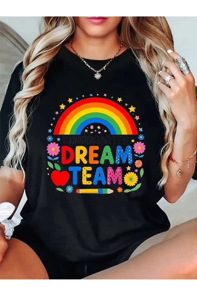 BASEPULSE تي شيرت نسائي بتصميم Dream Graphic - أسود مع طباعة قوس قزح ونجوم وز...