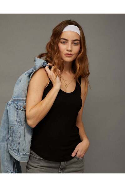 AMERICAN EAGLE AE بلوزة تانك توب ناعمة ومثيرة بفتحة رقبة دائرية
