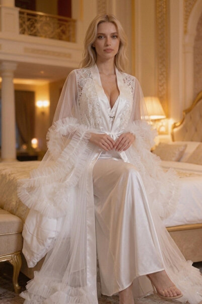 Premium 2-Piece Elegant Lace Detailed Bridal Robe and Silk Satin Nightgown Set - Honeymoon Set