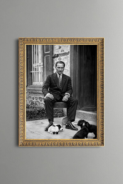 epiqart Ataturk - Vintage Patterned Painting - Fine Model