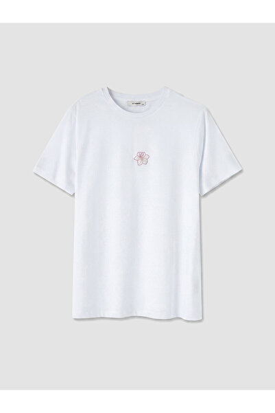 LC Waikiki Lcwaikiki Curve White Large Size 100% Cotton Women's T-Shirt