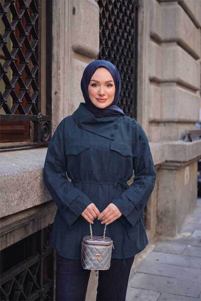 LOCCO Kadın Çift Cepli Yakası Yandan Düğme Detaylı Bel Bağlamalı Cupra Gömlek...