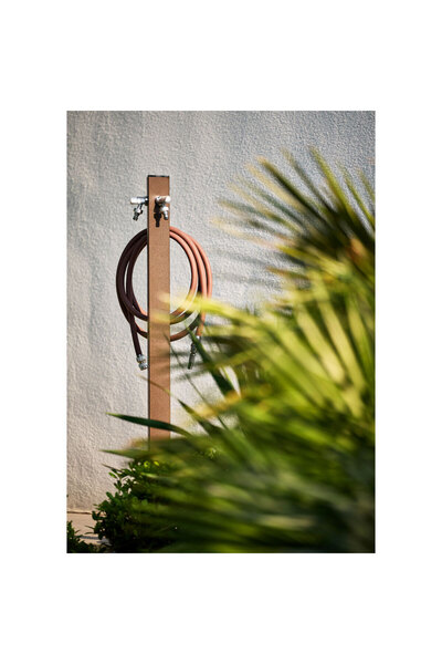 Colortap Coloană de apă triunghiulară de grădină Colortap, metal bronz