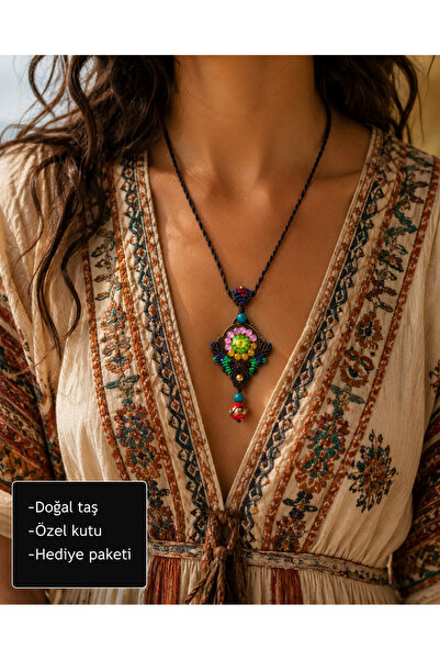 HER ŞEY NOTA www.herseynota.com Amarisa Bohemian Hand-Knitted Macrame Necklac...