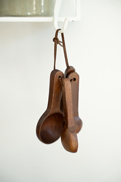 Dekorzdükkan Atelier Set of 4 Acacia Measuring Spoons
