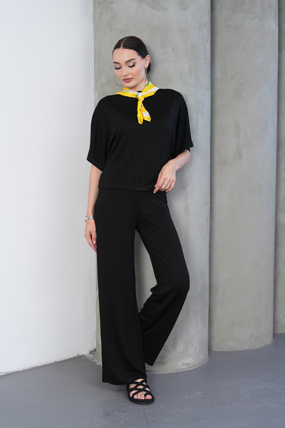 Disela Loose-Fit High-Waisted Short-Sleeved Round Neck Modal Set Black