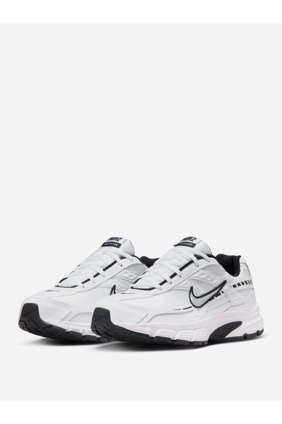 Nike أحذية المبادرة