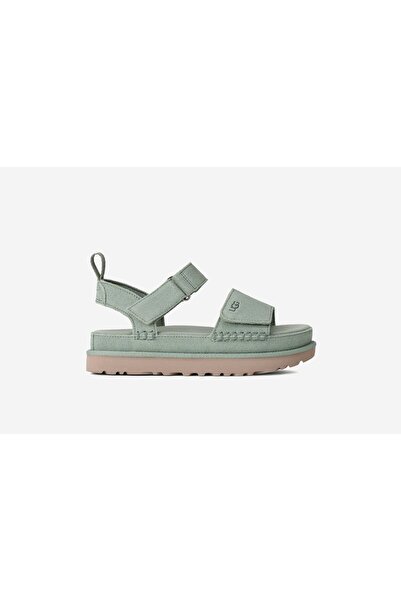 UGG Χρυσόαστρο