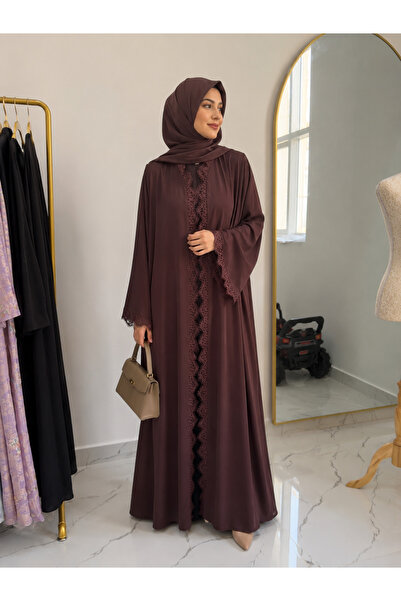 Passion by rahi عباية وحجاب بتفاصيل دانتيل بلون بني قهوة