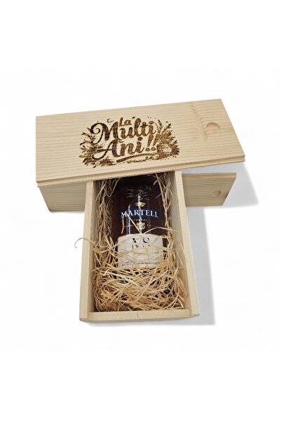 Martell Pachet Cadou Cutie Lemn Personalizata, Coniac VS 40%, 0.7L